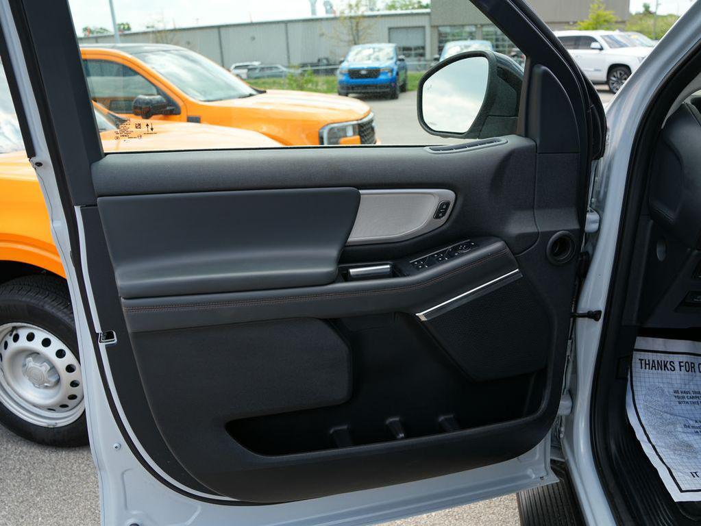 used 2025 Ford Expedition car, priced at $55,987
