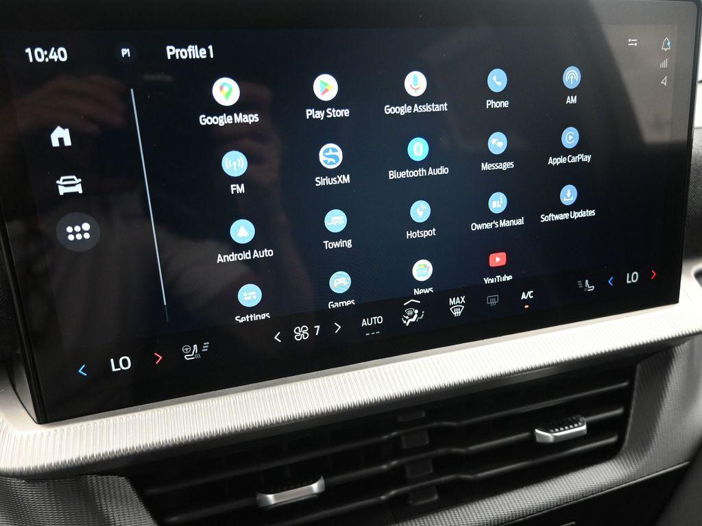 new 2025 Ford Explorer car, priced at $43,800