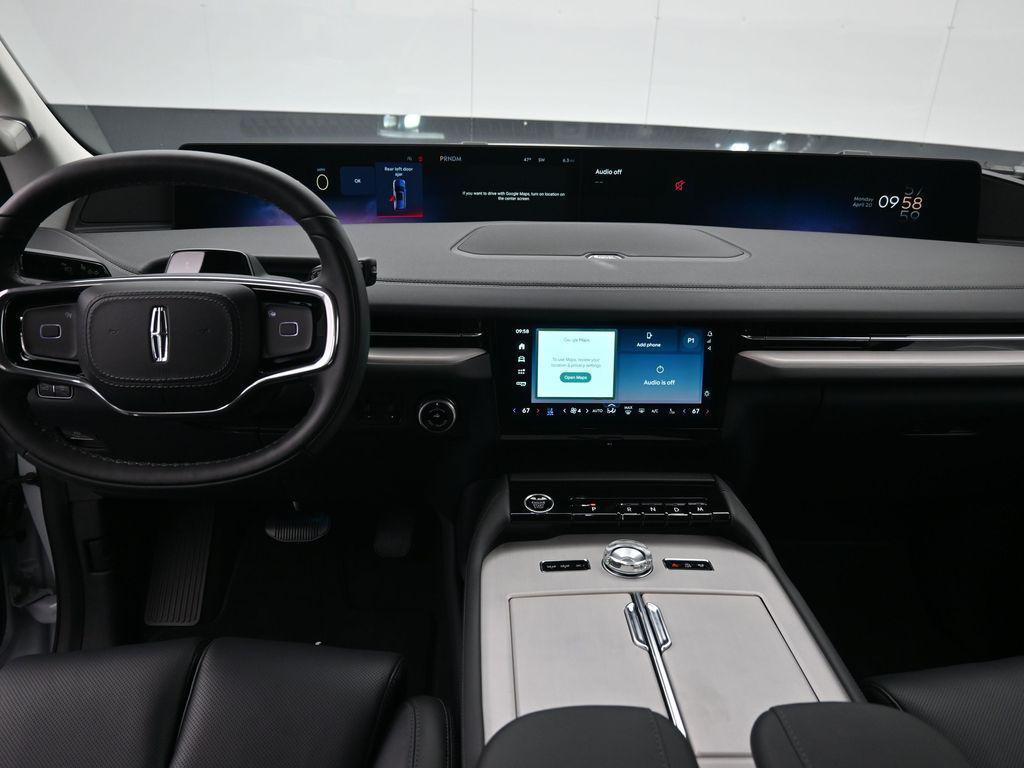 new 2026 Lincoln Navigator car, priced at $91,721