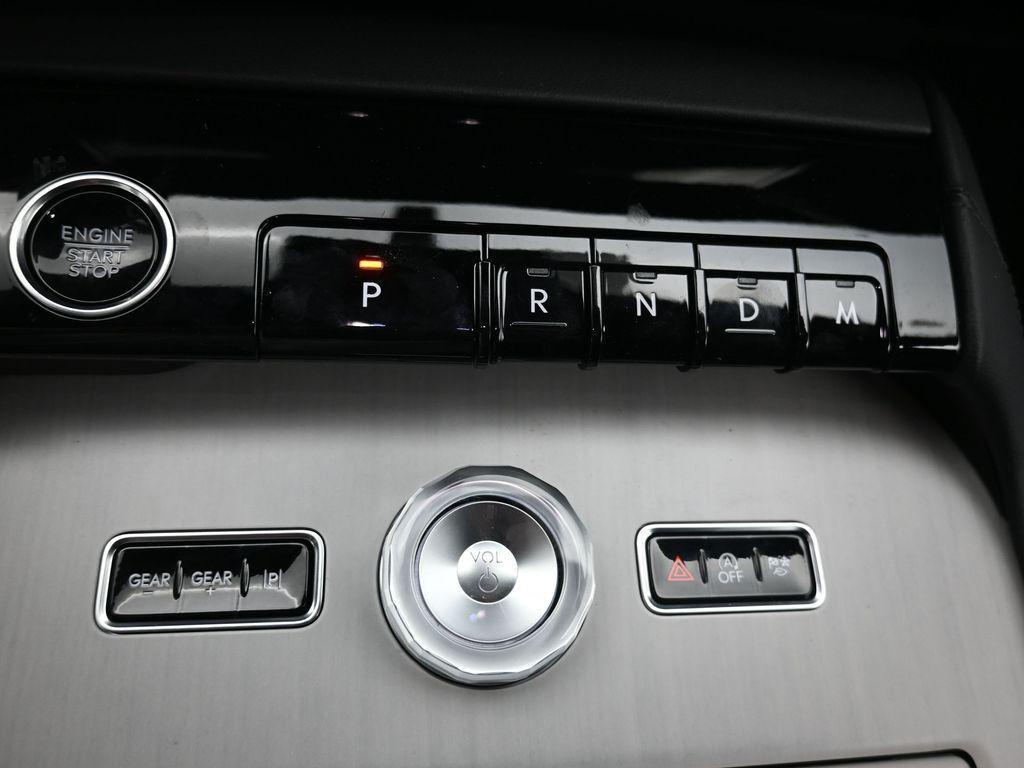 new 2026 Lincoln Navigator car, priced at $104,500