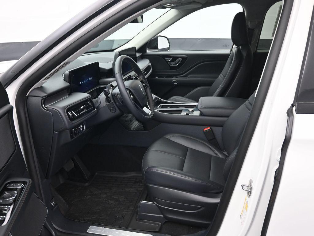 new 2026 Lincoln Aviator car, priced at $61,367