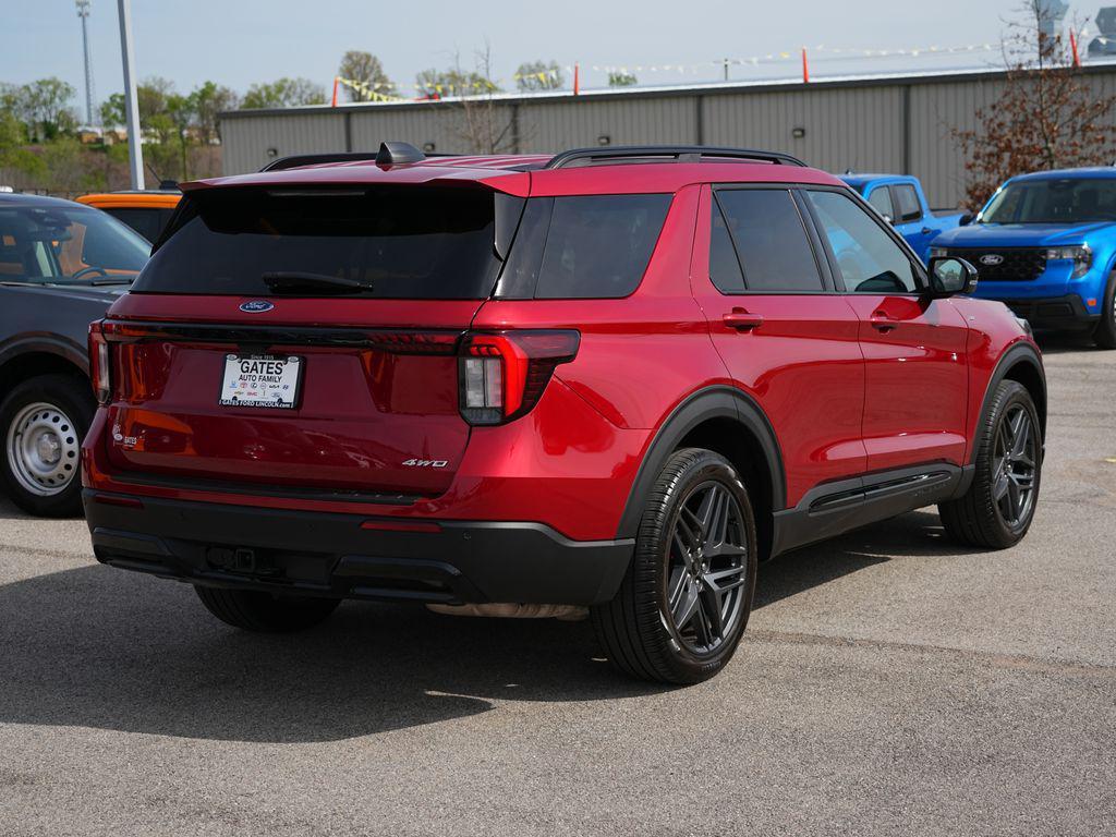 used 2025 Ford Explorer car, priced at $37,401