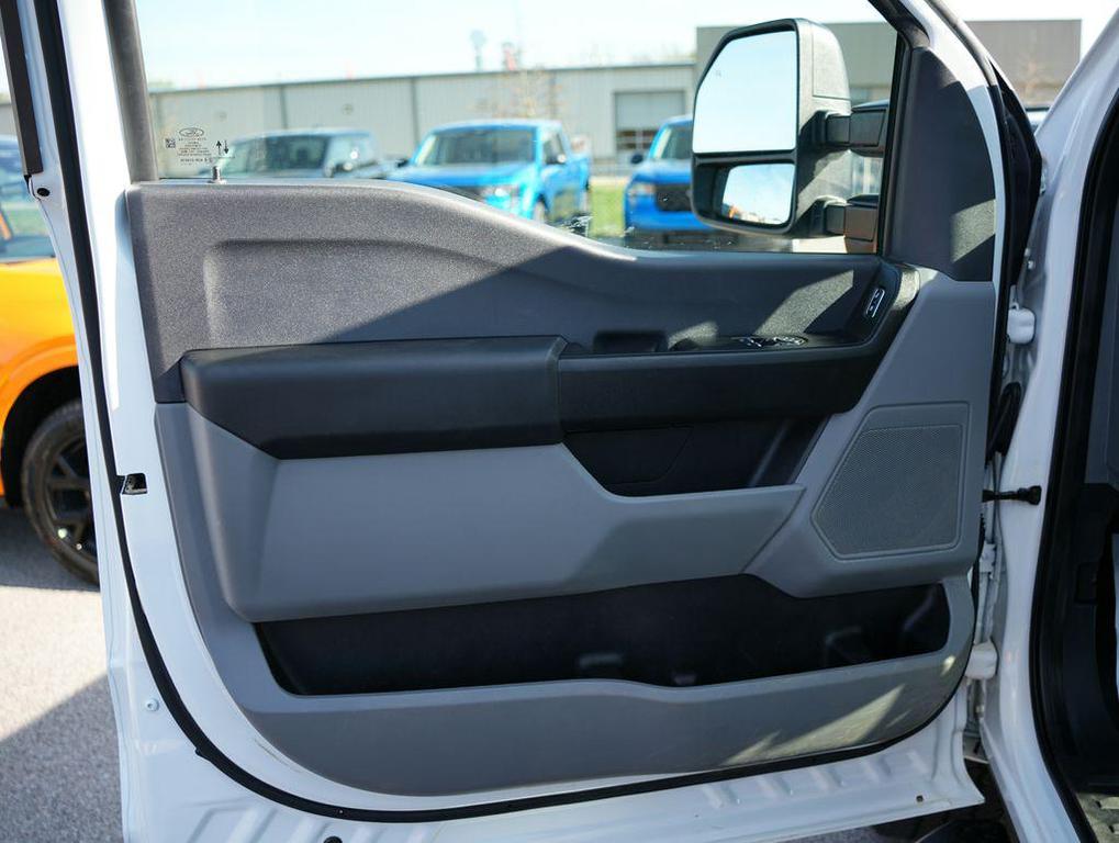 used 2024 Ford F-350 car, priced at $39,911