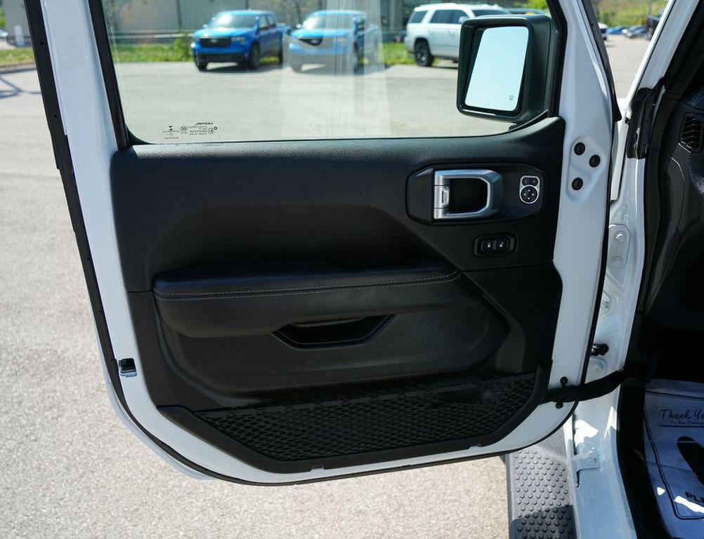 used 2021 Jeep Wrangler Unlimited car, priced at $30,841