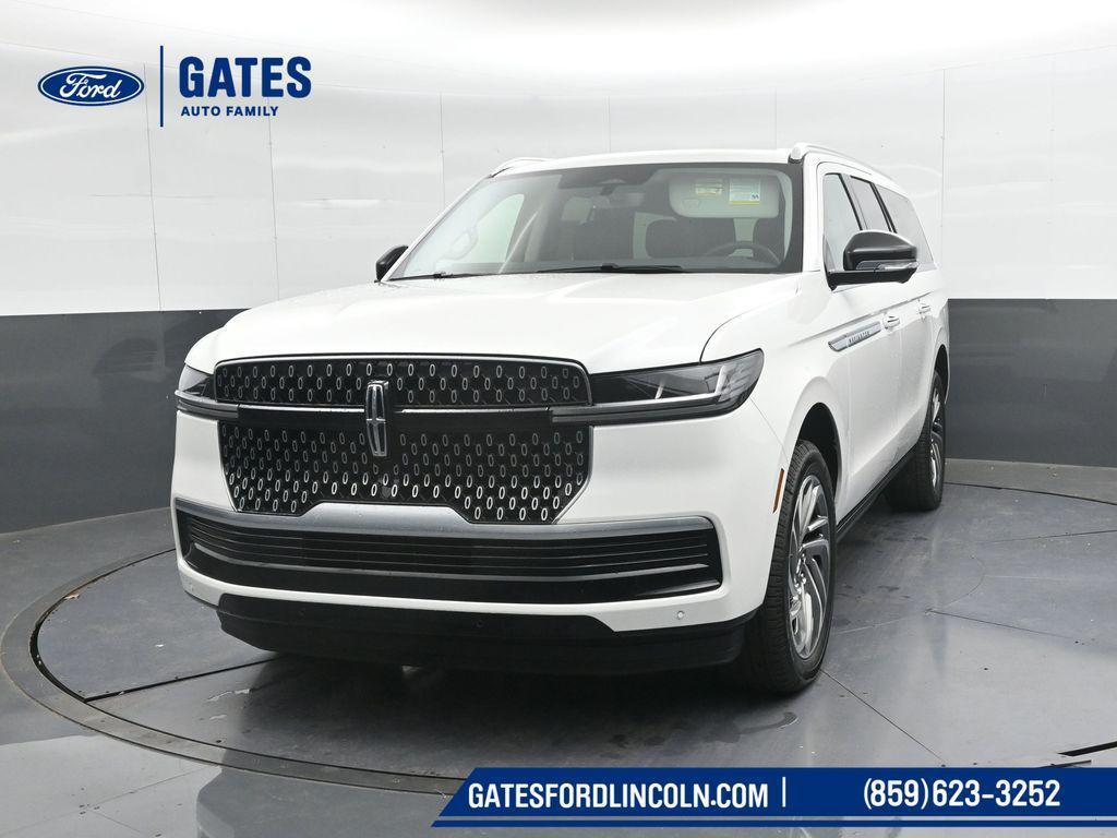 new 2025 Lincoln Navigator car, priced at $91,300