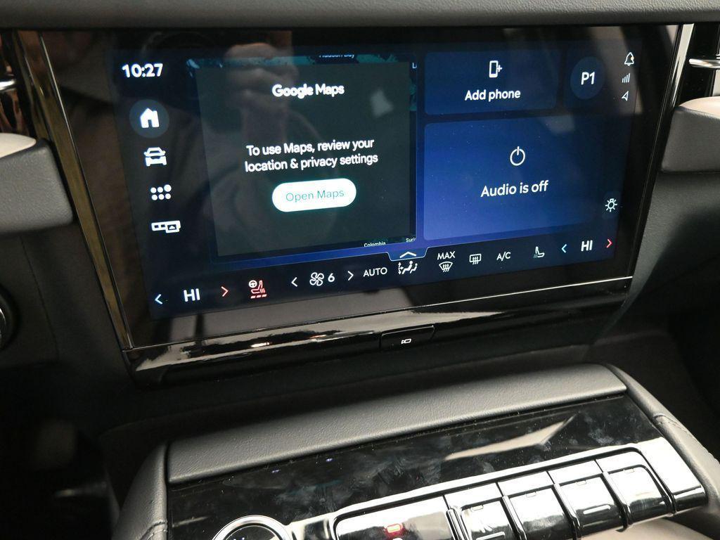 new 2025 Lincoln Navigator car, priced at $91,300