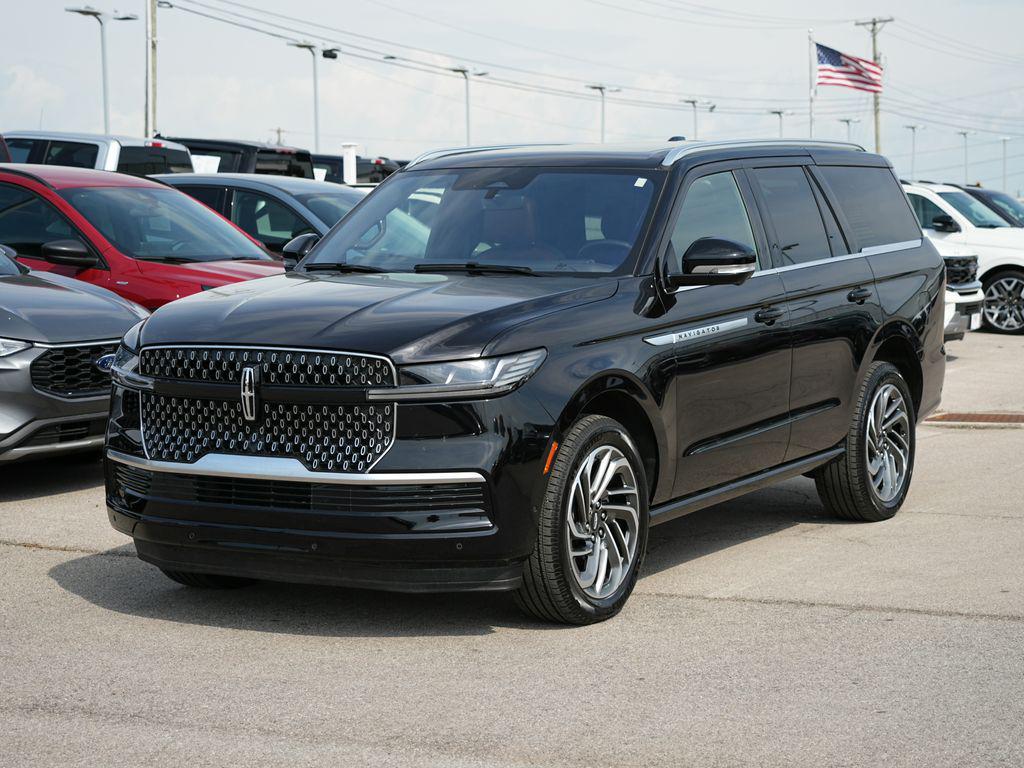 used 2025 Lincoln Navigator car, priced at $82,870