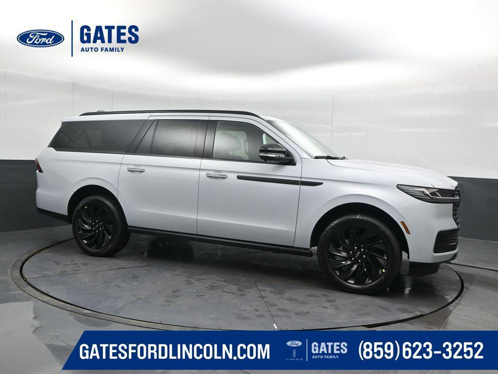 new 2026 Lincoln Navigator car, priced at $104,500