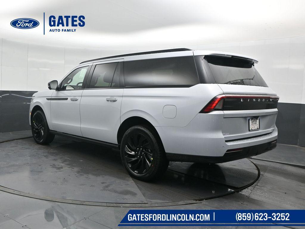 new 2026 Lincoln Navigator car, priced at $104,500