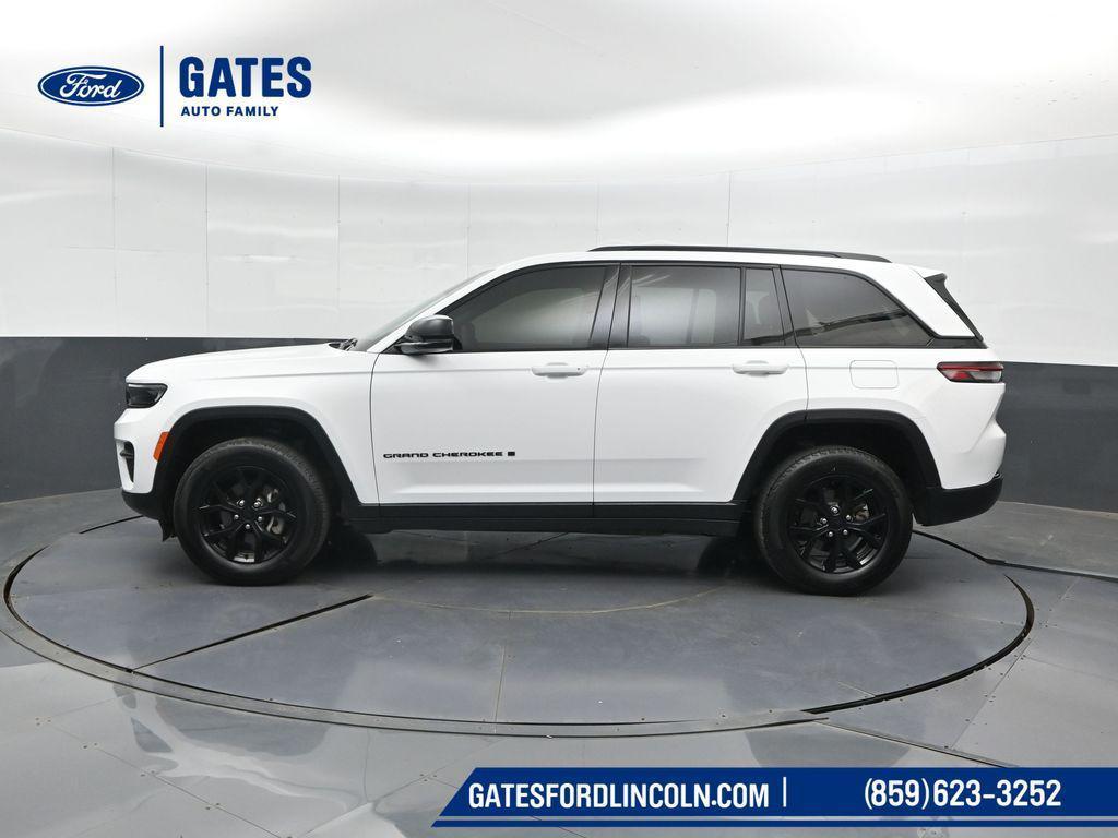 used 2025 Jeep Grand Cherokee car, priced at $33,991