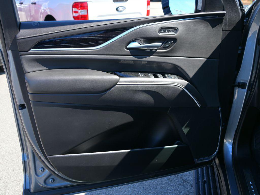 used 2021 Cadillac Escalade car, priced at $51,900