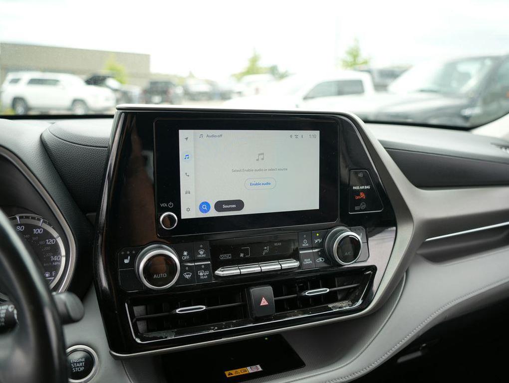 used 2024 Toyota Highlander car, priced at $39,361