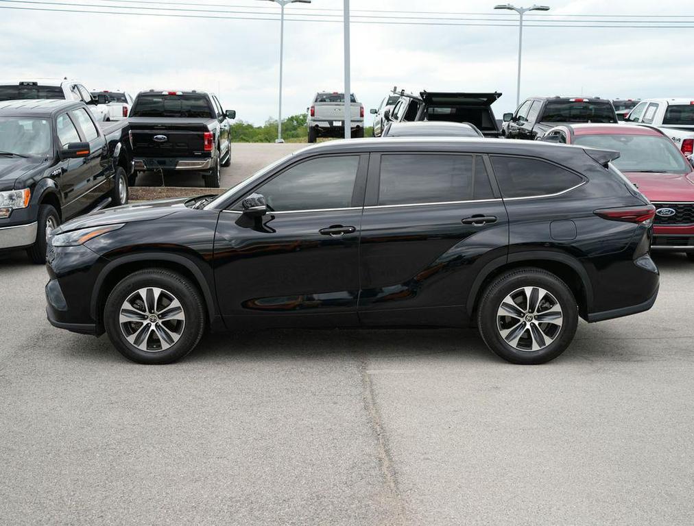 used 2024 Toyota Highlander car, priced at $39,361