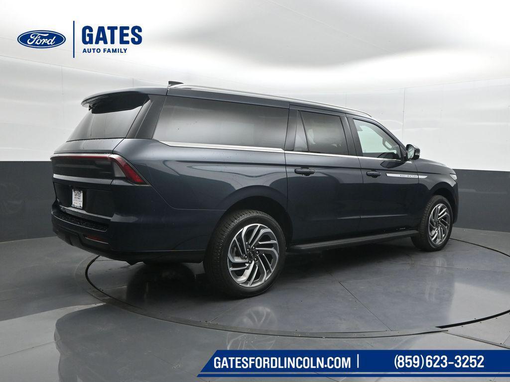 new 2026 Lincoln Navigator car, priced at $91,721