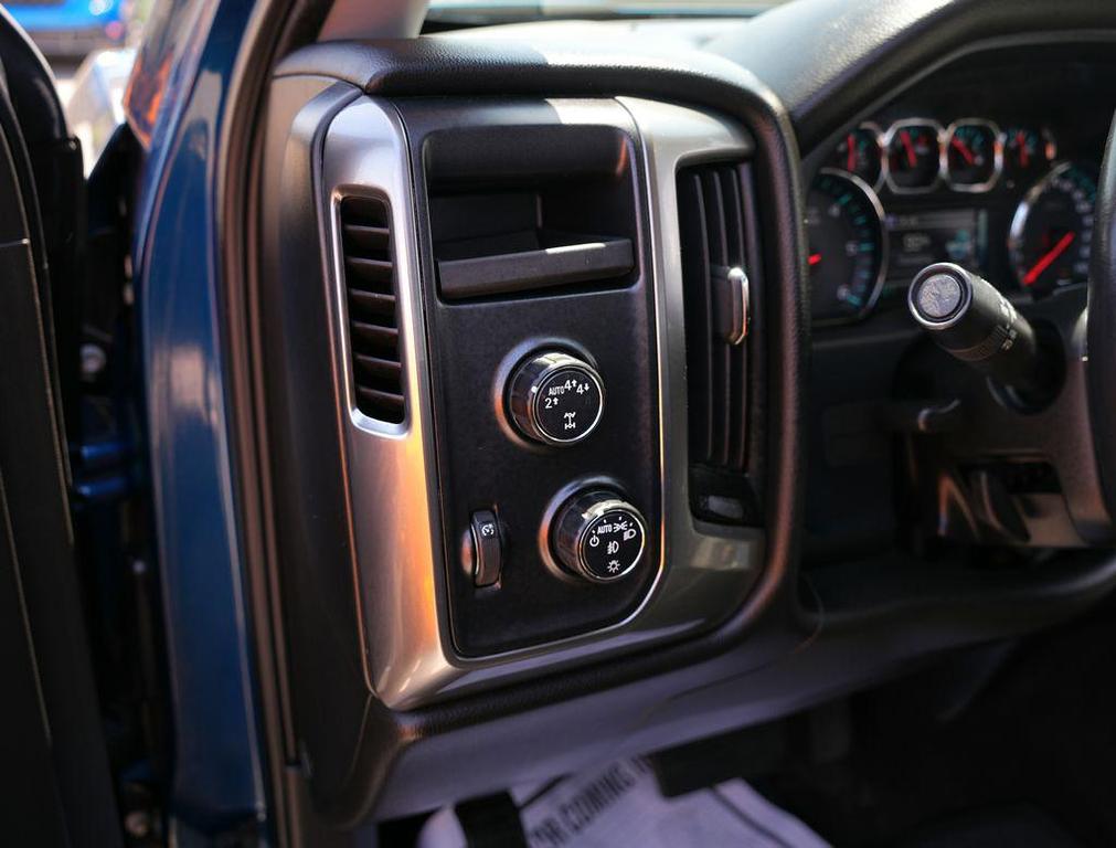 used 2018 Chevrolet Silverado 1500 car, priced at $28,800