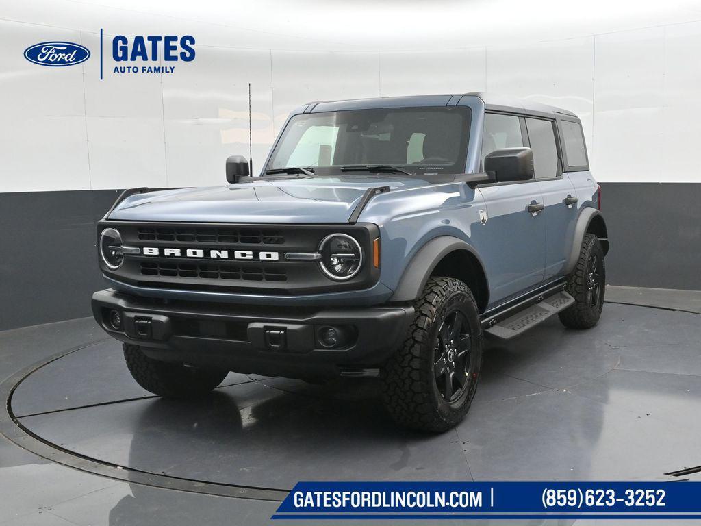 used 2025 Ford Bronco car, priced at $45,890