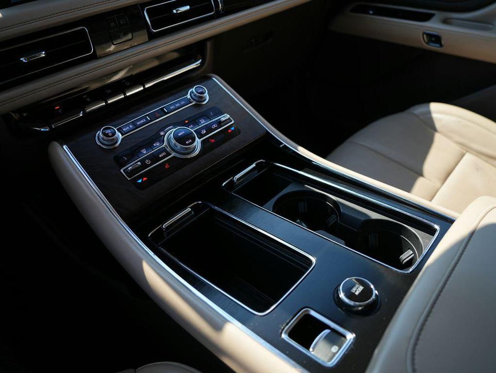 used 2020 Lincoln Aviator car, priced at $23,777