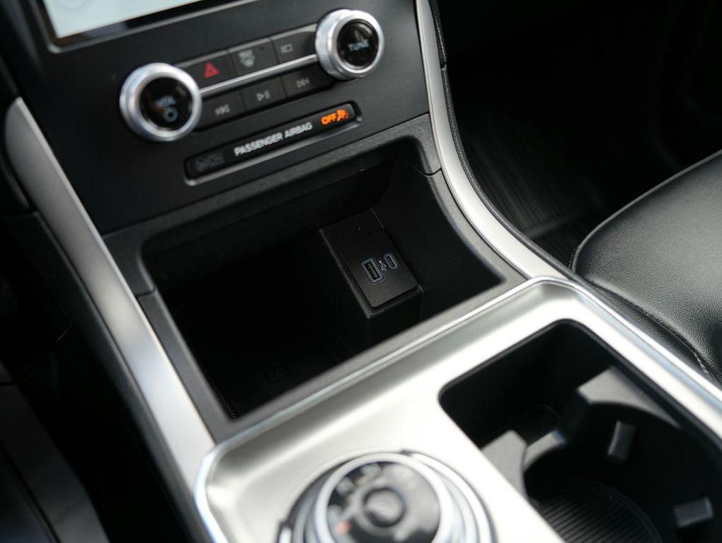 used 2022 Ford Edge car, priced at $20,900