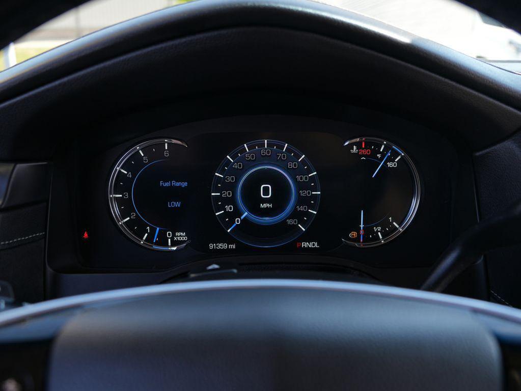 used 2019 Cadillac Escalade ESV car, priced at $31,422