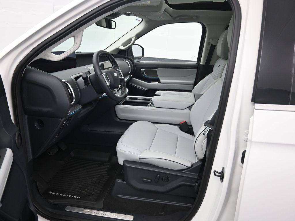 new 2026 Ford Expedition car, priced at $87,599
