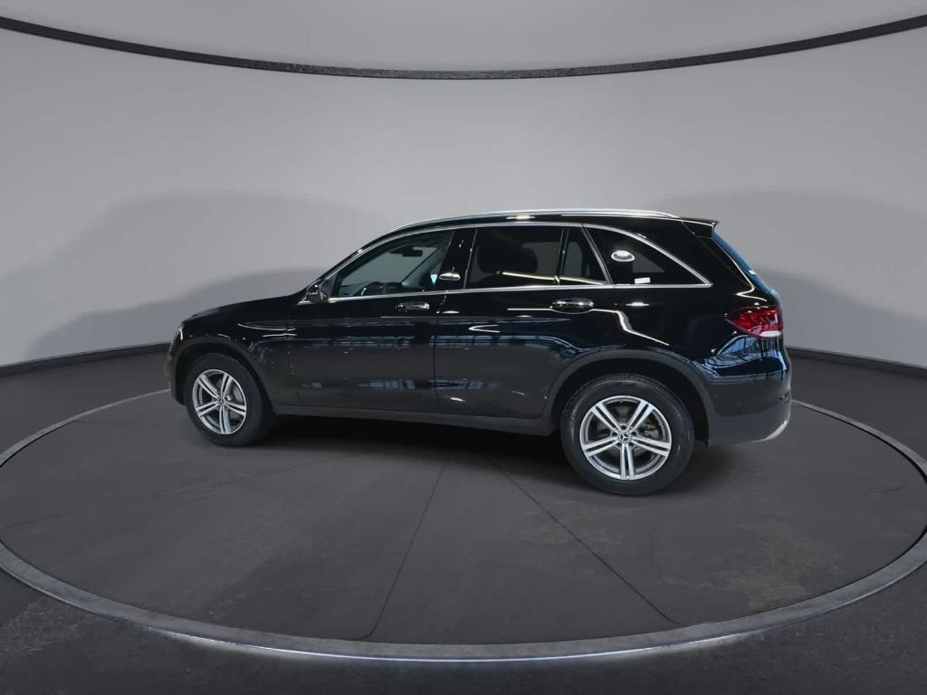 used 2022 Mercedes-Benz GLC 300 car, priced at $32,076