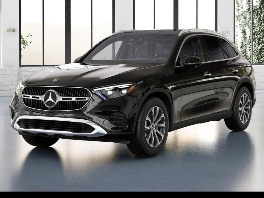 new 2026 Mercedes-Benz GLC 300 car, priced at $61,420