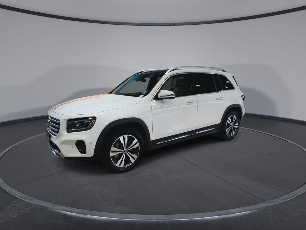 used 2026 Mercedes-Benz GLB 250 car, priced at $44,998