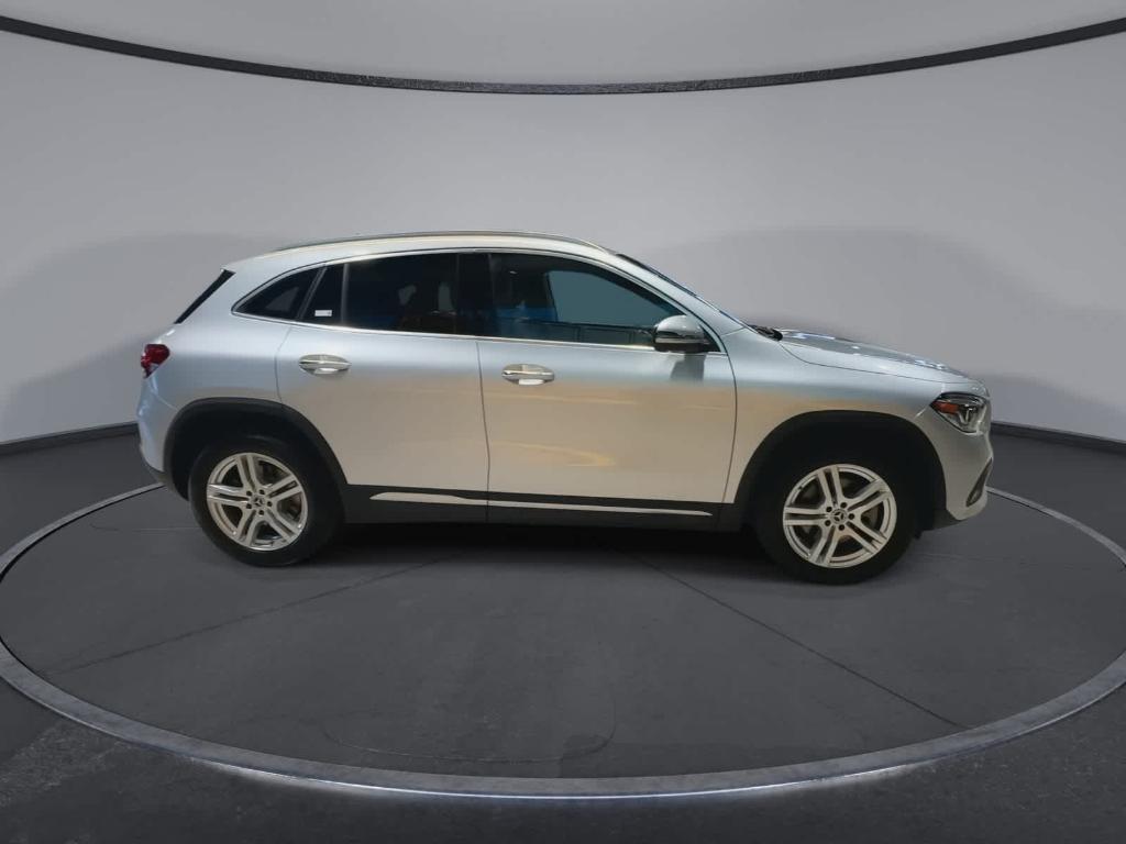 used 2022 Mercedes-Benz GLA 250 car, priced at $27,972