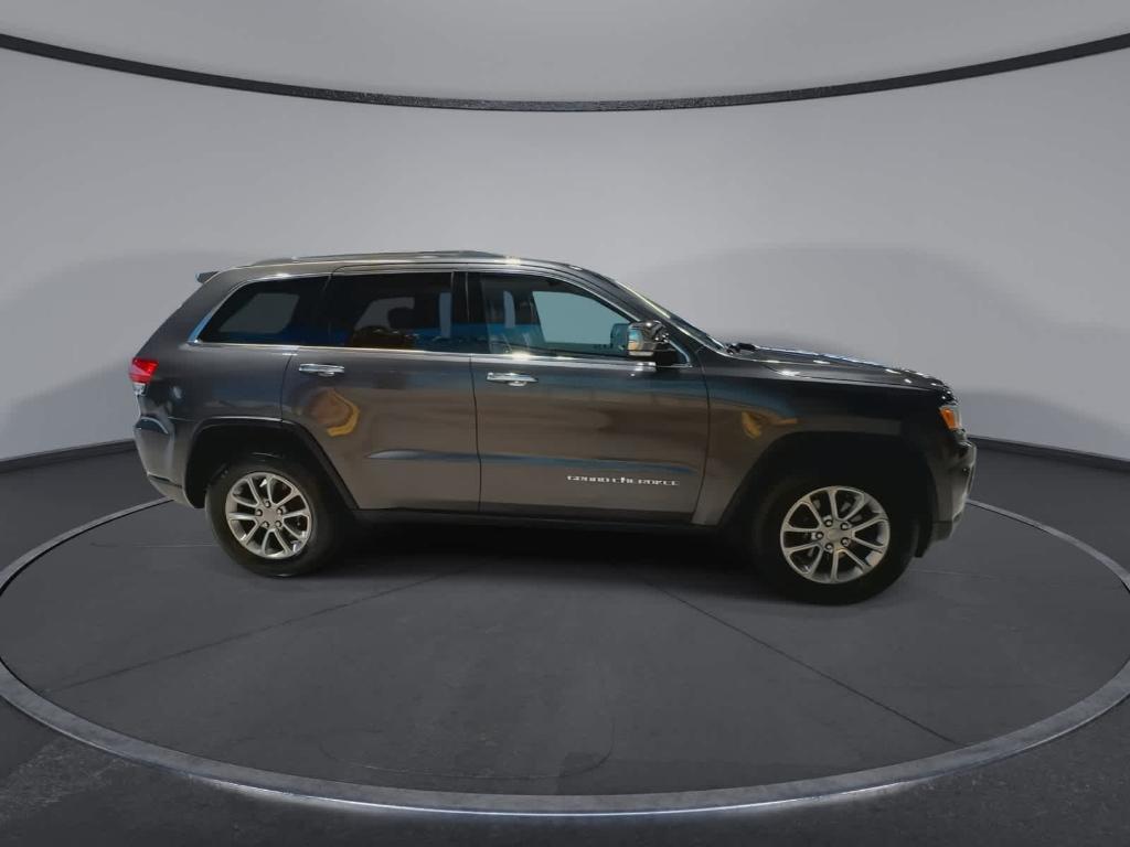 used 2015 Jeep Grand Cherokee car, priced at $8,141