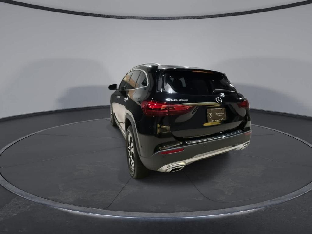 used 2025 Mercedes-Benz GLA 250 car, priced at $40,998