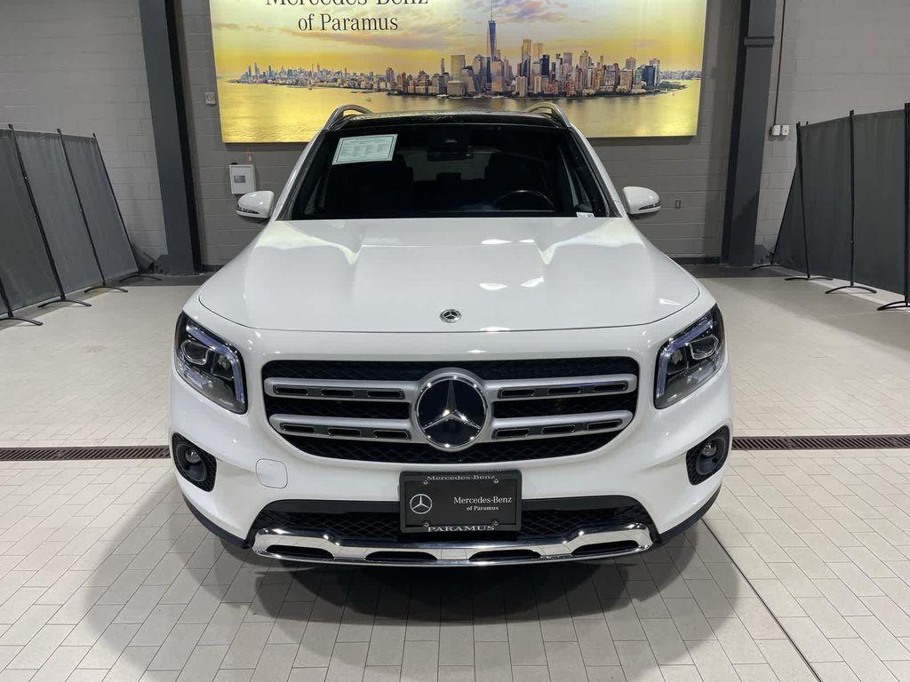 used 2022 Mercedes-Benz GLB 250 car, priced at $27,457