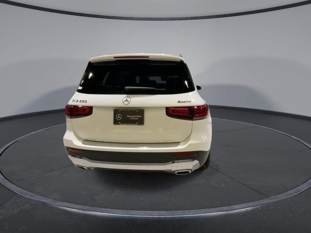 used 2022 Mercedes-Benz GLB 250 car, priced at $27,457