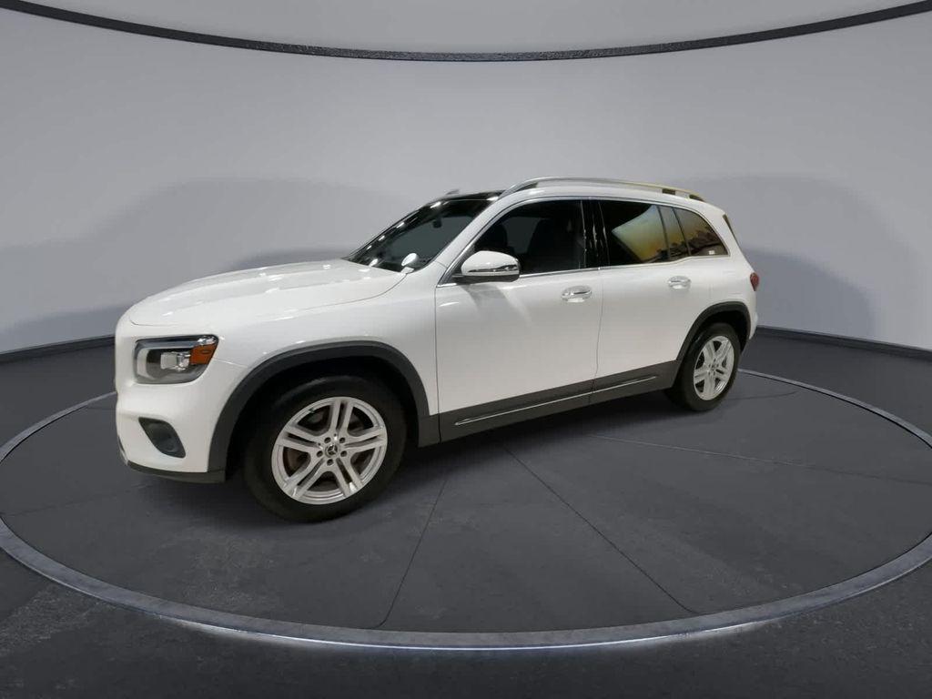 used 2022 Mercedes-Benz GLB 250 car, priced at $27,457