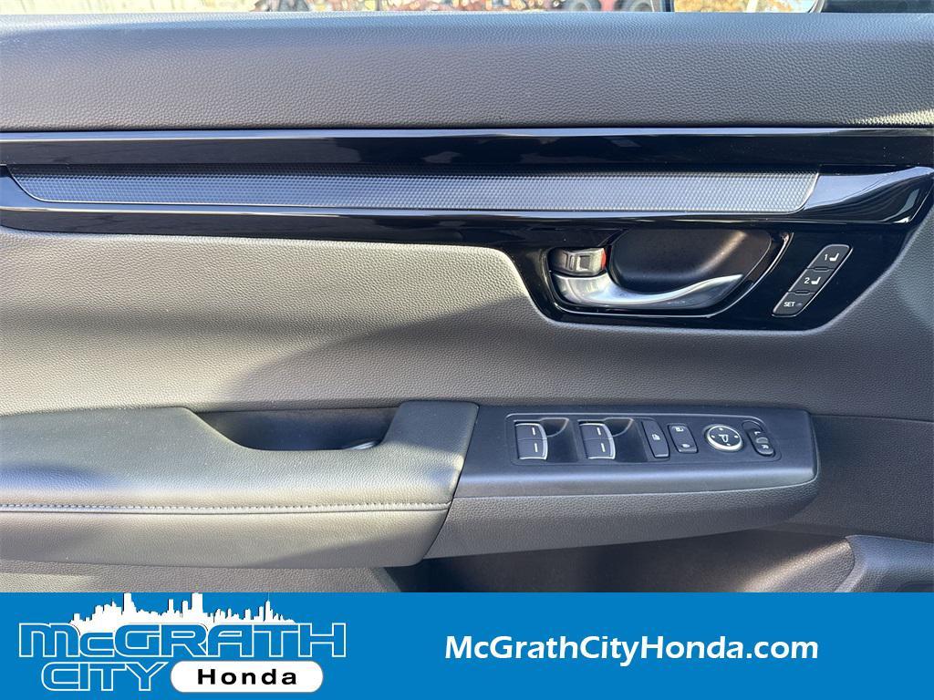 used 2025 Honda CR-V car, priced at $34,187