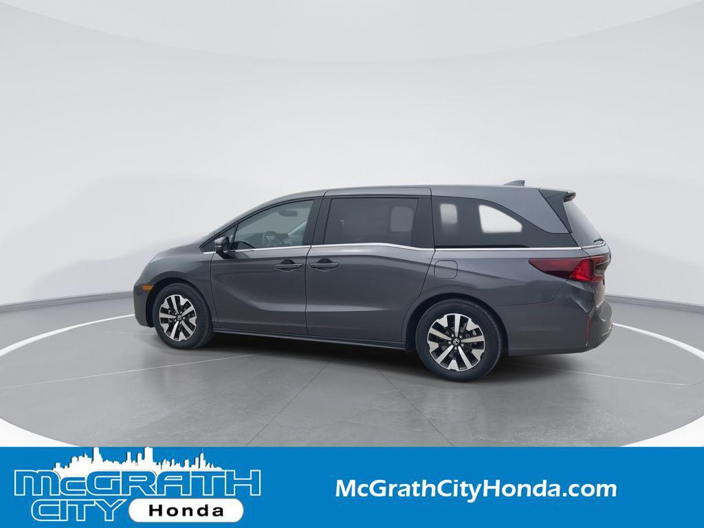 new 2026 Honda Odyssey car, priced at $41,637