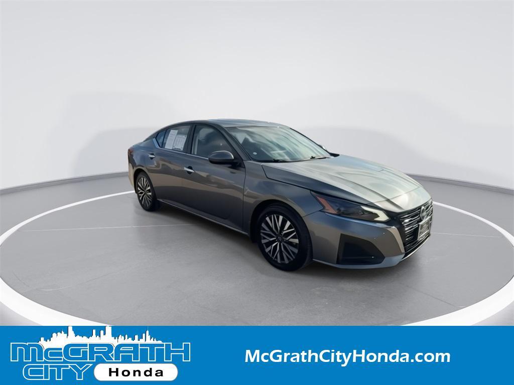 used 2023 Nissan Altima car, priced at $18,806
