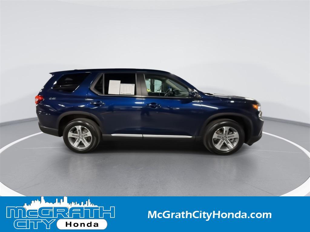 used 2025 Honda Pilot car, priced at $42,599