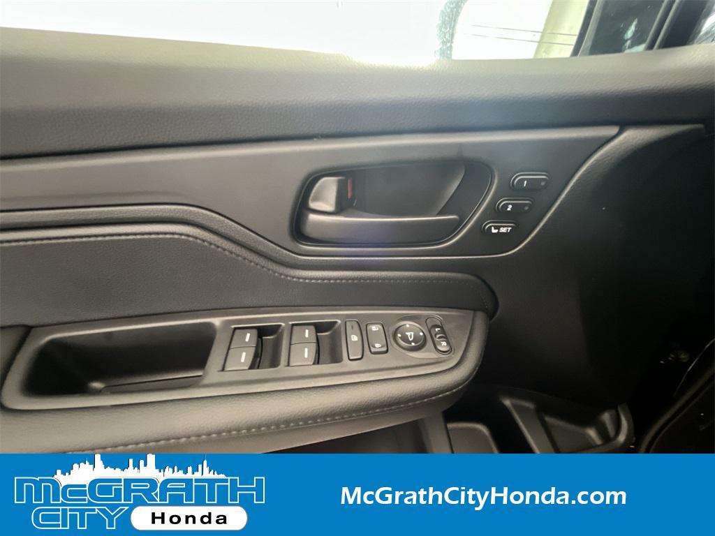 new 2026 Honda Odyssey car, priced at $42,669