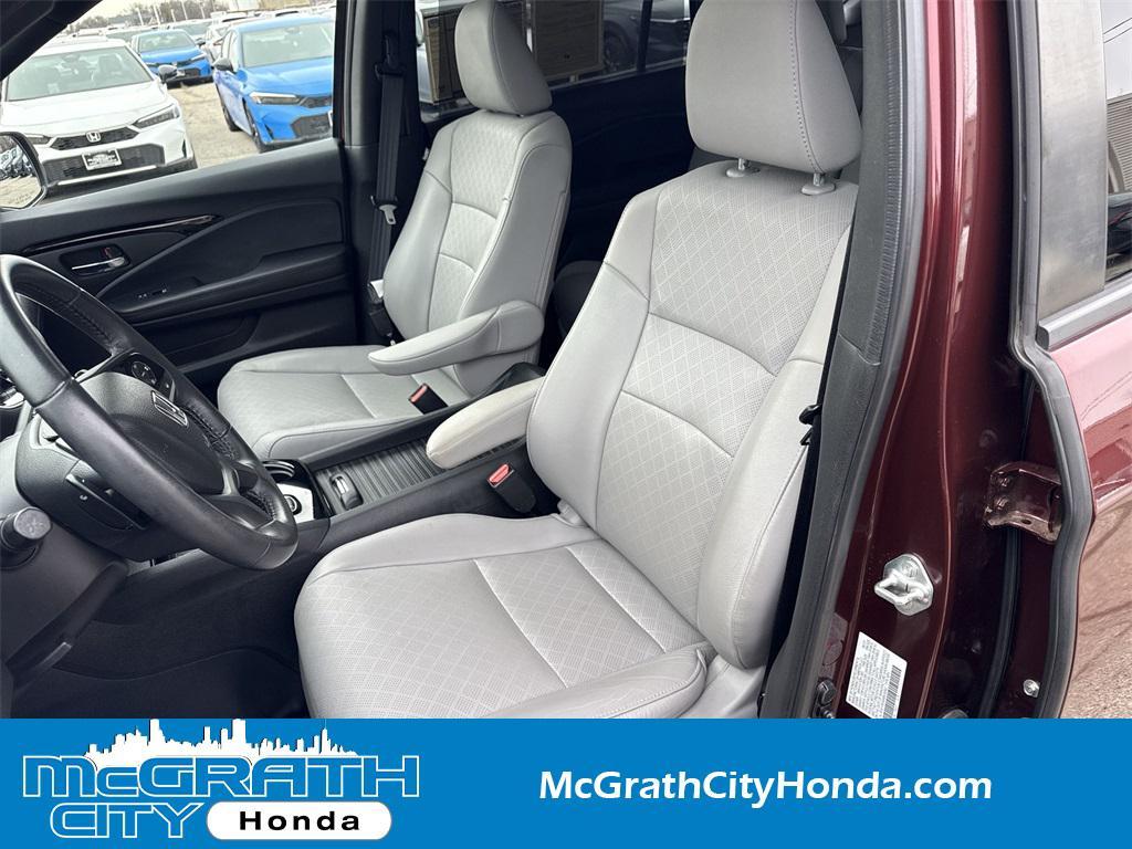 used 2021 Honda Passport car, priced at $27,192