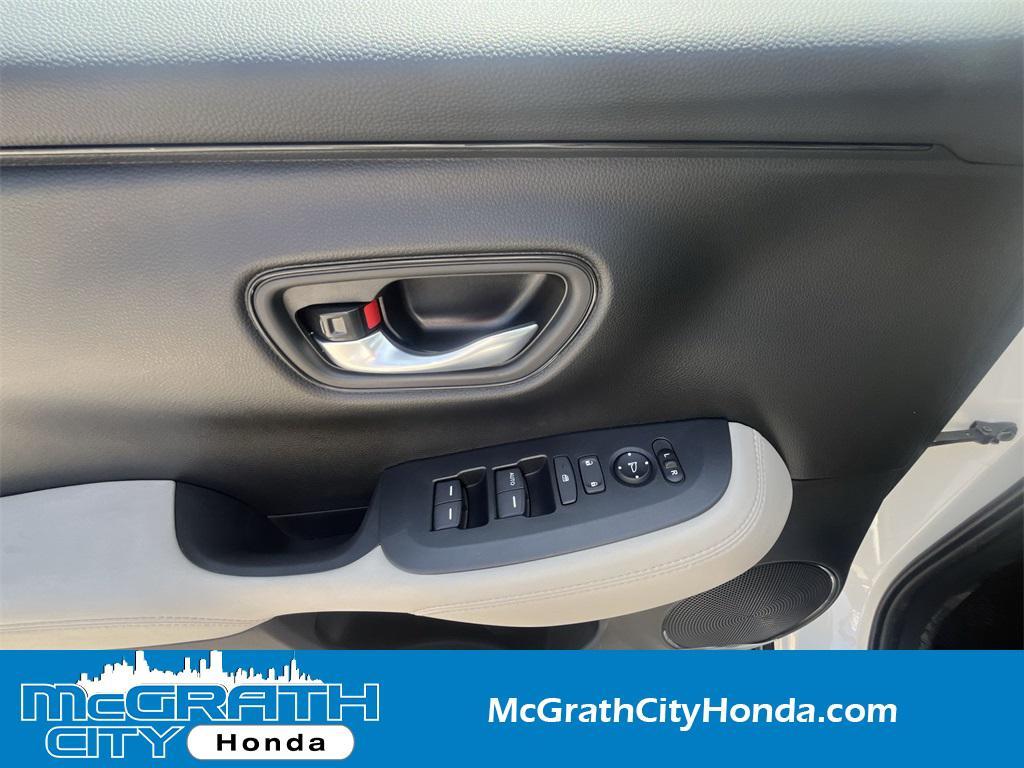 new 2026 Honda HR-V car, priced at $28,420