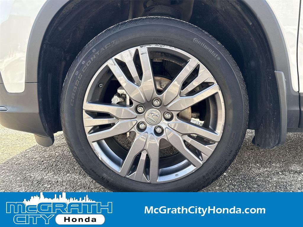 used 2022 Honda Pilot car, priced at $27,599
