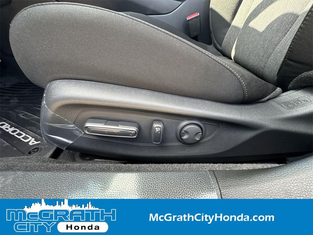 new 2025 Honda Accord Hybrid car, priced at $33,700