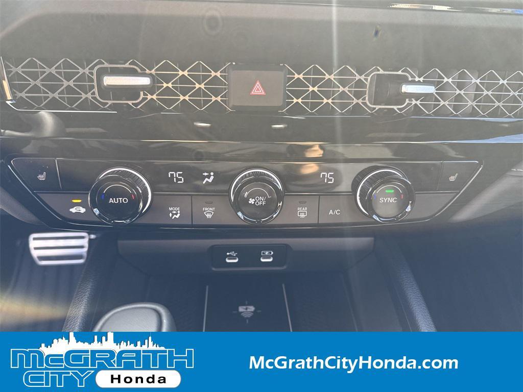 new 2025 Honda Accord Hybrid car, priced at $33,700