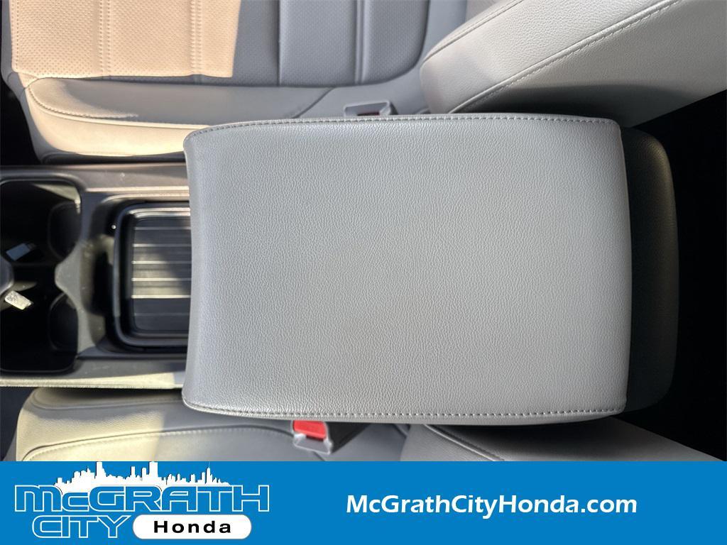 used 2022 Honda CR-V car, priced at $29,116
