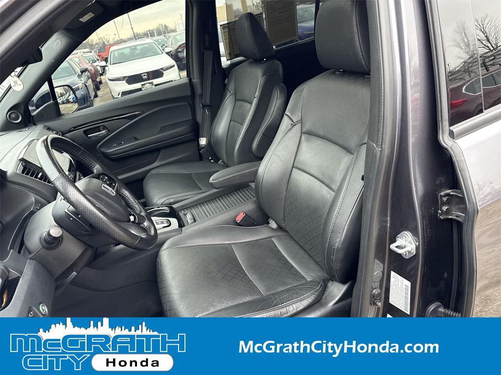 used 2021 Honda Passport car, priced at $28,508