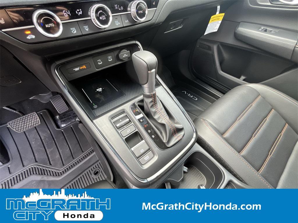 new 2026 Honda CR-V Hybrid car, priced at $40,675