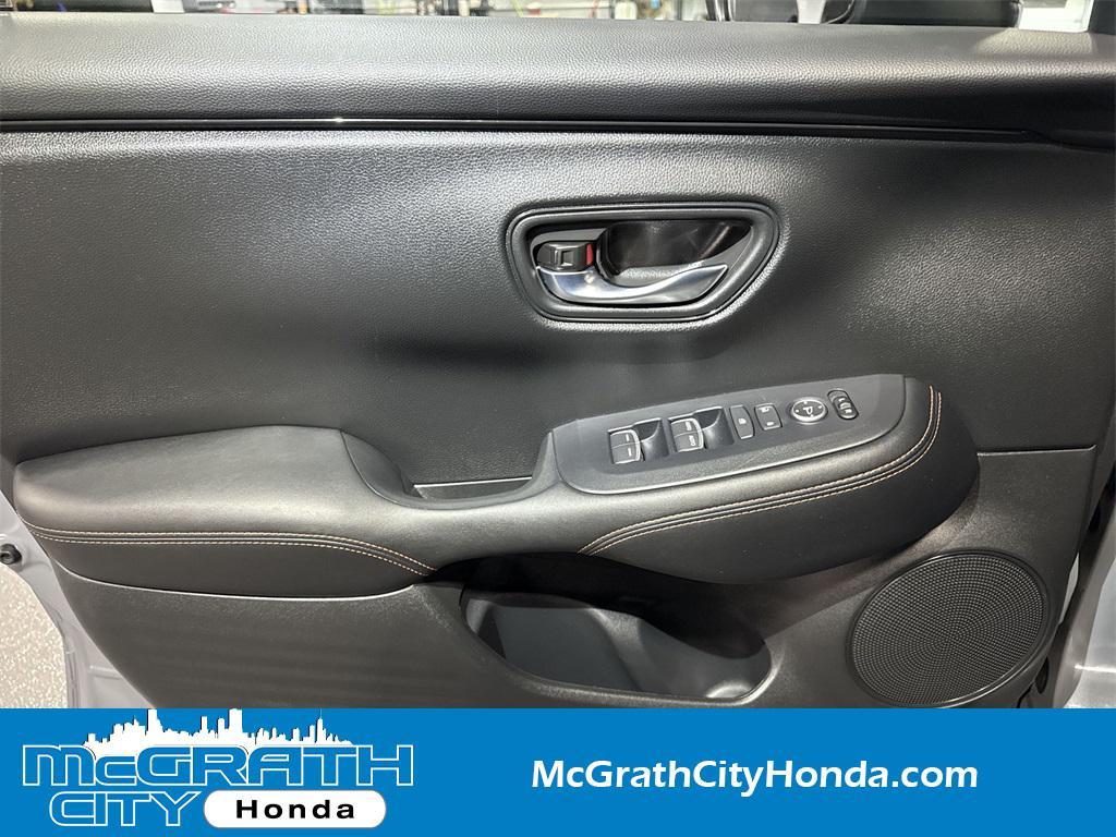 used 2025 Honda HR-V car, priced at $27,399