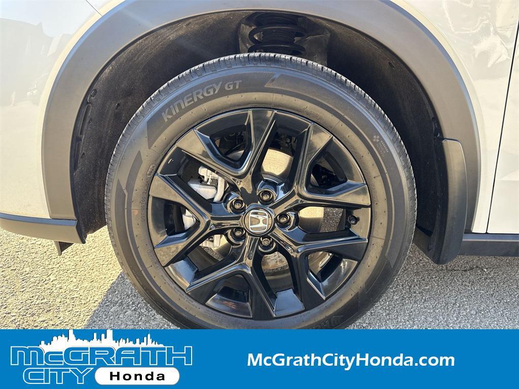 used 2025 Honda HR-V car, priced at $27,162