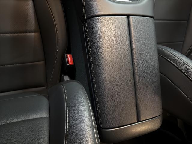 used 2024 Mercedes-Benz GLE 450 Plug-In Hybrid car, priced at $46,949