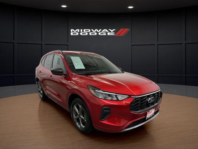 used 2024 Ford Escape car, priced at $20,999